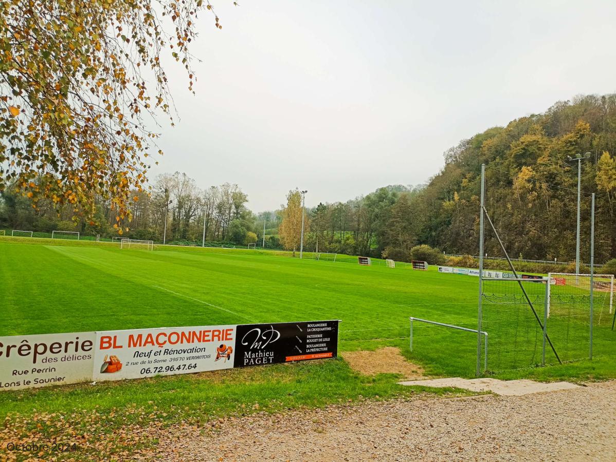 Stade-202410-vue-pelouse-2400